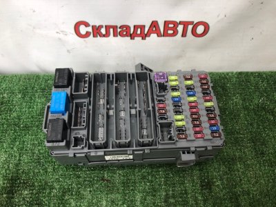 Блок предохранителей салонный Honda Civic 2005 FD1