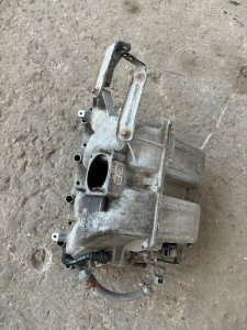 Коллектор впускной Opel Vectra B