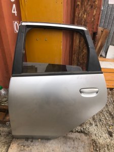 Дверь MITSUBISHI COLT PLUS 2007 Z23W