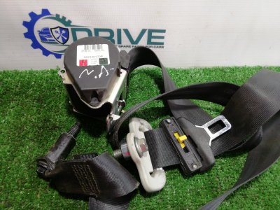 Ремень безопасности Nissan Almera G15