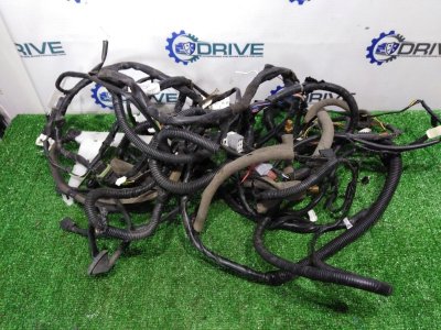 Коса (жгут) проводов салона Nissan Almera G15