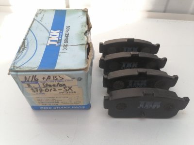 Тормозные колодки Nissan Almera N15 N16