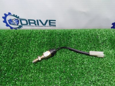 Концевик капота Geely MK Cross