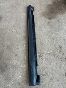 Накладка на порог наружная Toyota Harrier 2006 2