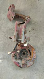 Кулак поворотный Nissan Bluebird 1998 U14