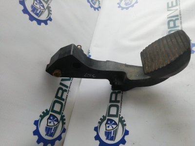 Педаль сцепления Peugeot 1007