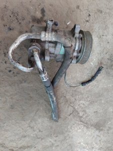 Компрессор кондиционера Peugeot 406