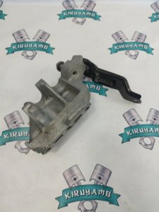 Кронштейн двигателя Toyota Harrier 2006 2