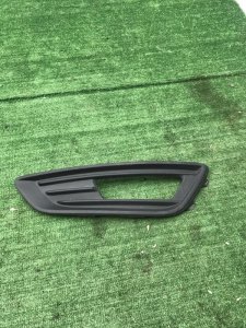 Накладка Ford Focus 3 2010-2019
