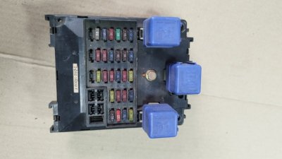 Блок предохранителей Nissan Almera N15