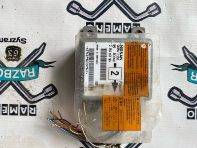 Блок управления SRS Nissan Serena C23