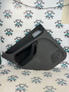 Обшивка боковой двери Ford FOCUS 2008 седан