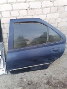 Дверь боковая Peugeot 406