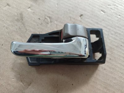 Ручка двери внутренняя Toyota Prius 1998 NHW10
