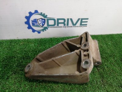 Кронштейн опоры двс Daewoo Nexia N100