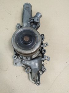 Помпа Mercedes-Benz W210 1998 W210