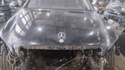 Капот Mercedes-Benz S-Class 2008 w221