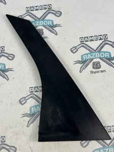 Молдинг двери Ford FOCUS 2008 седан