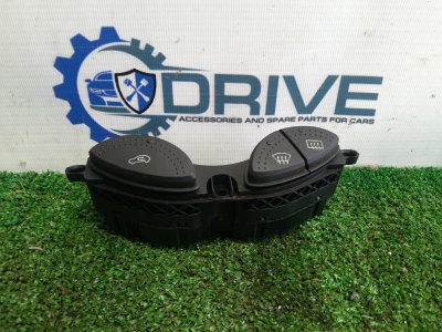 Блок кнопок Ford Focus 1