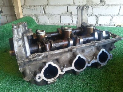 Головка блока цилиндров Nissan