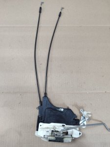 Замок боковой двери Mitsubishi Outlander 2008 XL