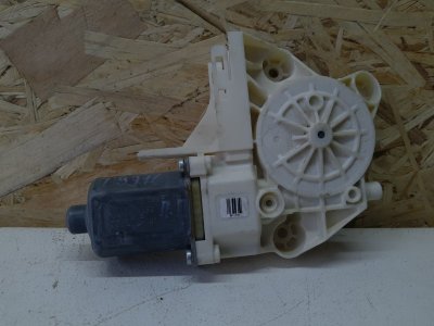 Мотор стеклоподъемника Ford Focus 2