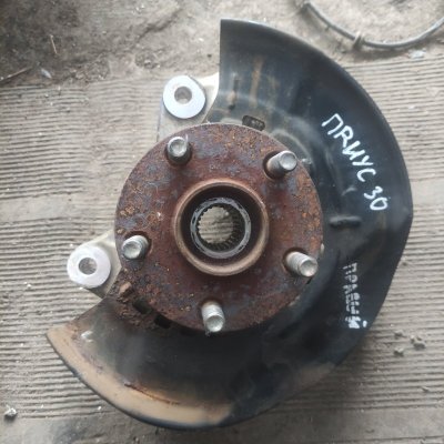 Кулак поворотный Toyota Prius 2009 NHW30