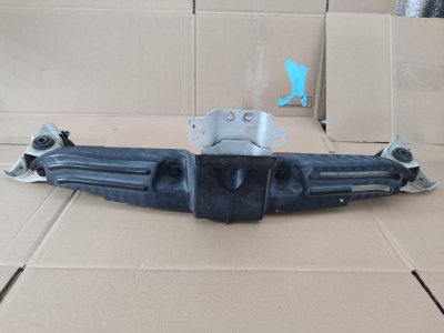 Планка радиатора Mitsubishi Outlander 2008 XL
