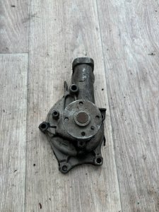 Помпа Hyundai Sonata 3