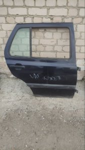 Дверь боковая