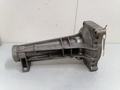 Корпус подшипника Volkswagen Transporter T4