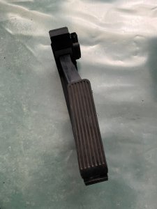 Педаль газа Mercedes-Benz S-Class 2008 w221