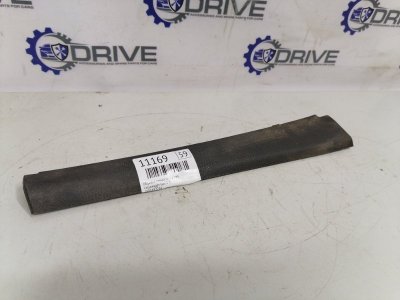 Обшивка стойки Volkswagen Golf 5 6