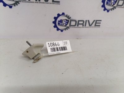 Кронштейн козырька Volkswagen Golf, Jetta 5