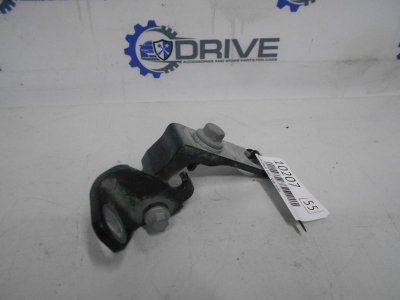 Петля двери нижняя Ford Focus 3 CB8