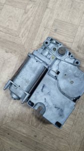 Блок управления люком Volkswagen Jetta 1992