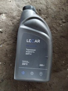Тормозная жидкость Lecar