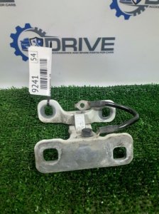 Петля багажника BMW X3 E83
