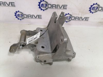 Кронштейн рулевой колонки Volkswagen Golf, Jetta 5