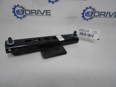 Регулятор ремня безопасности Ford Focus 3 CB8