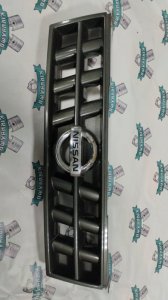 Решетка радиатора Nissan X-Trail 2008 TNT31