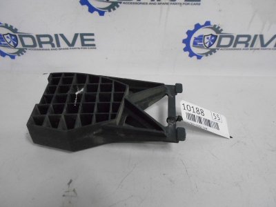 Кронштейн Ford Focus 3 CB8