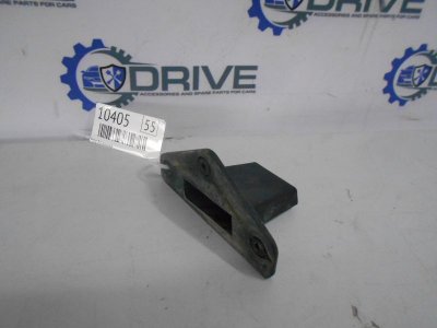 Упор багажника Ford Focus 3 CB8