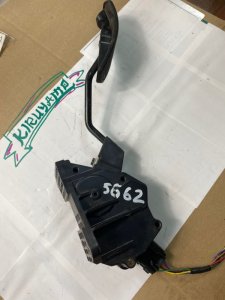 Педаль газа Toyota Camry 2008 ACV 40