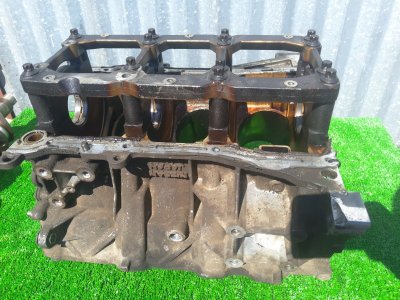 Блок двигателя Nissan
