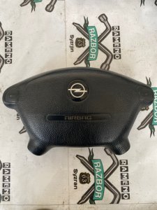 Подушка безопасности в руль Opel Vectra B