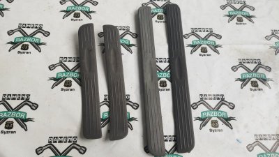 Накладка на порог салона Toyota Prius 1998 NHW10
