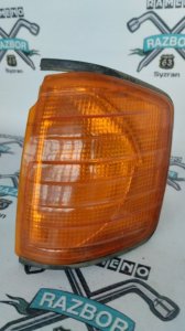 Поворотник Mercedes-Benz 190 1989 w201
