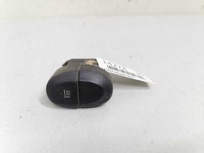 Кнопка обогрева стекла Renault Megane 1