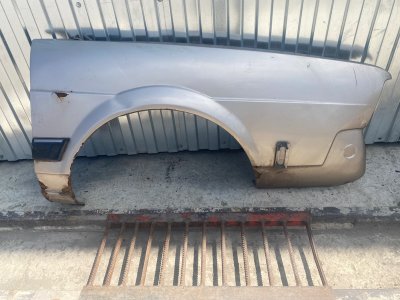 Крыло Volkswagen Passat 1988 B2